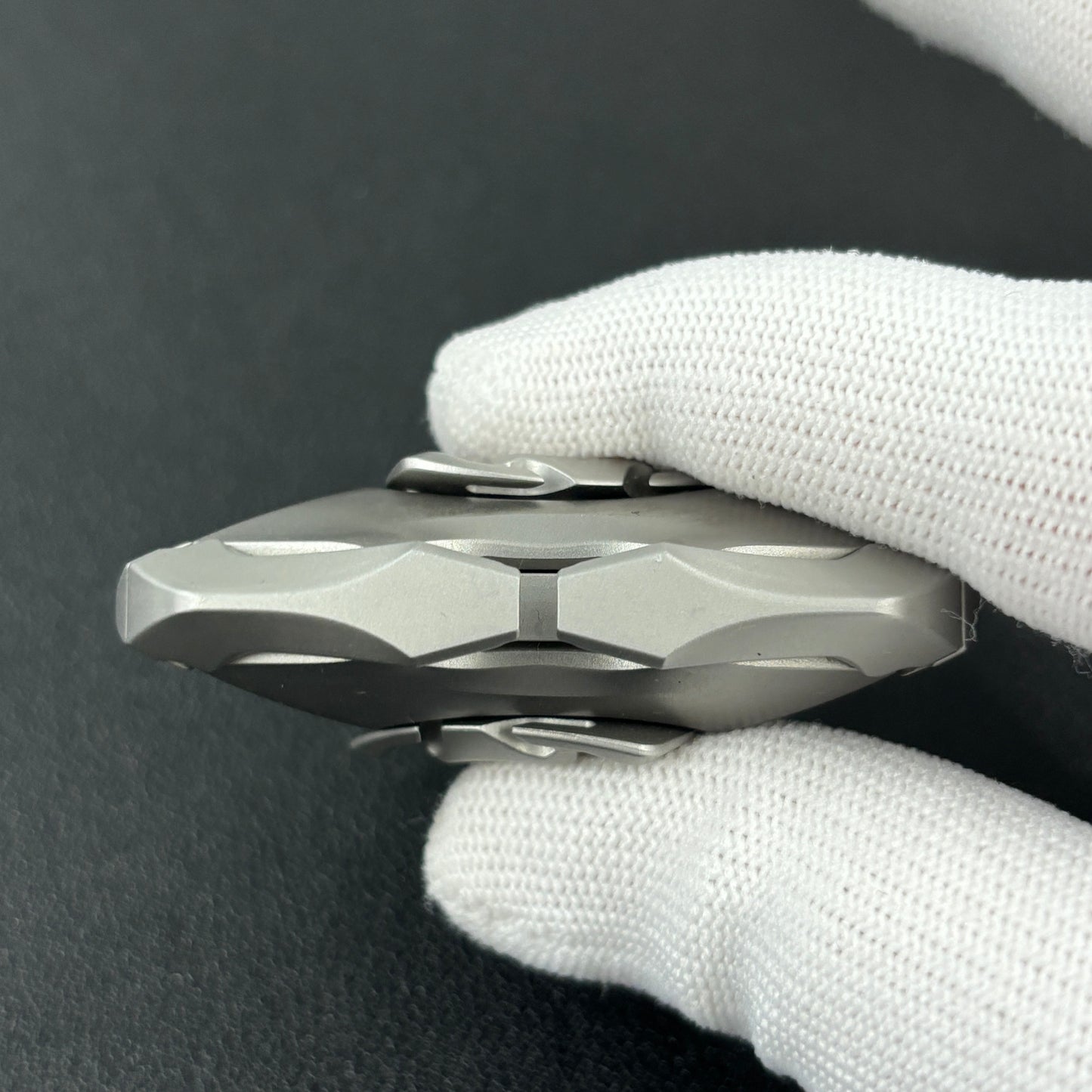 Blade Titanium