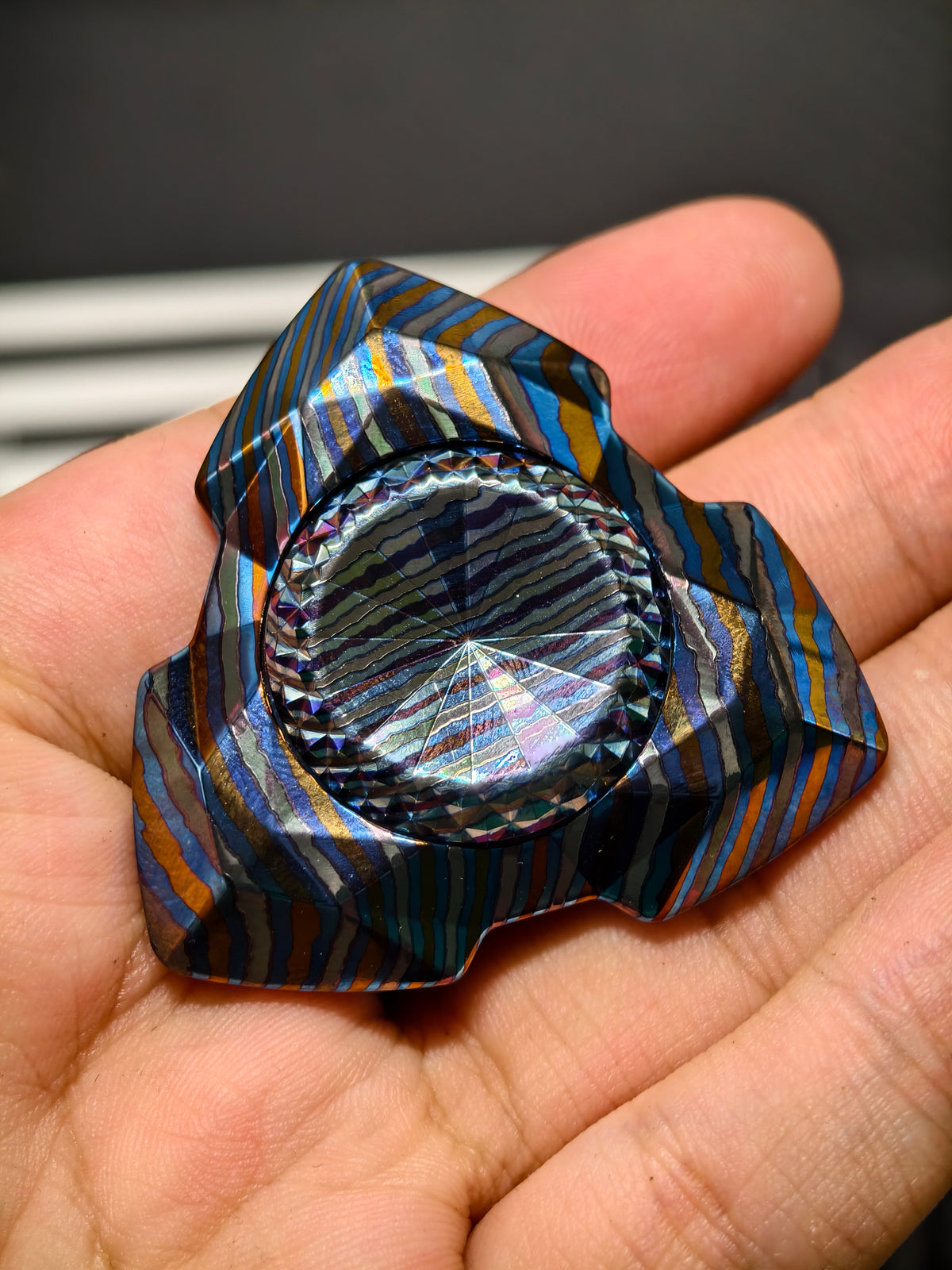 Stellar Zircuti