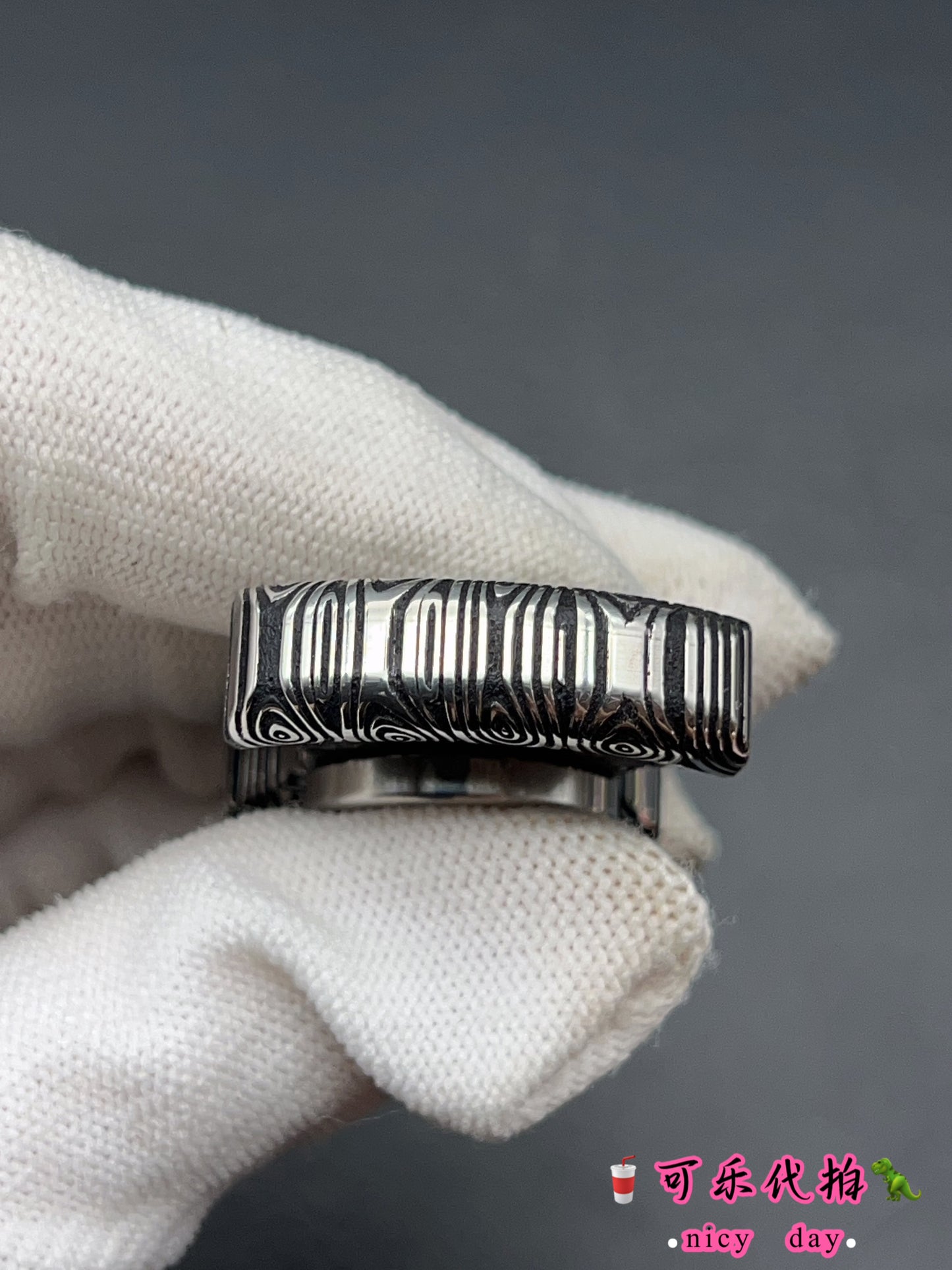 Stubby Damasteel Etched