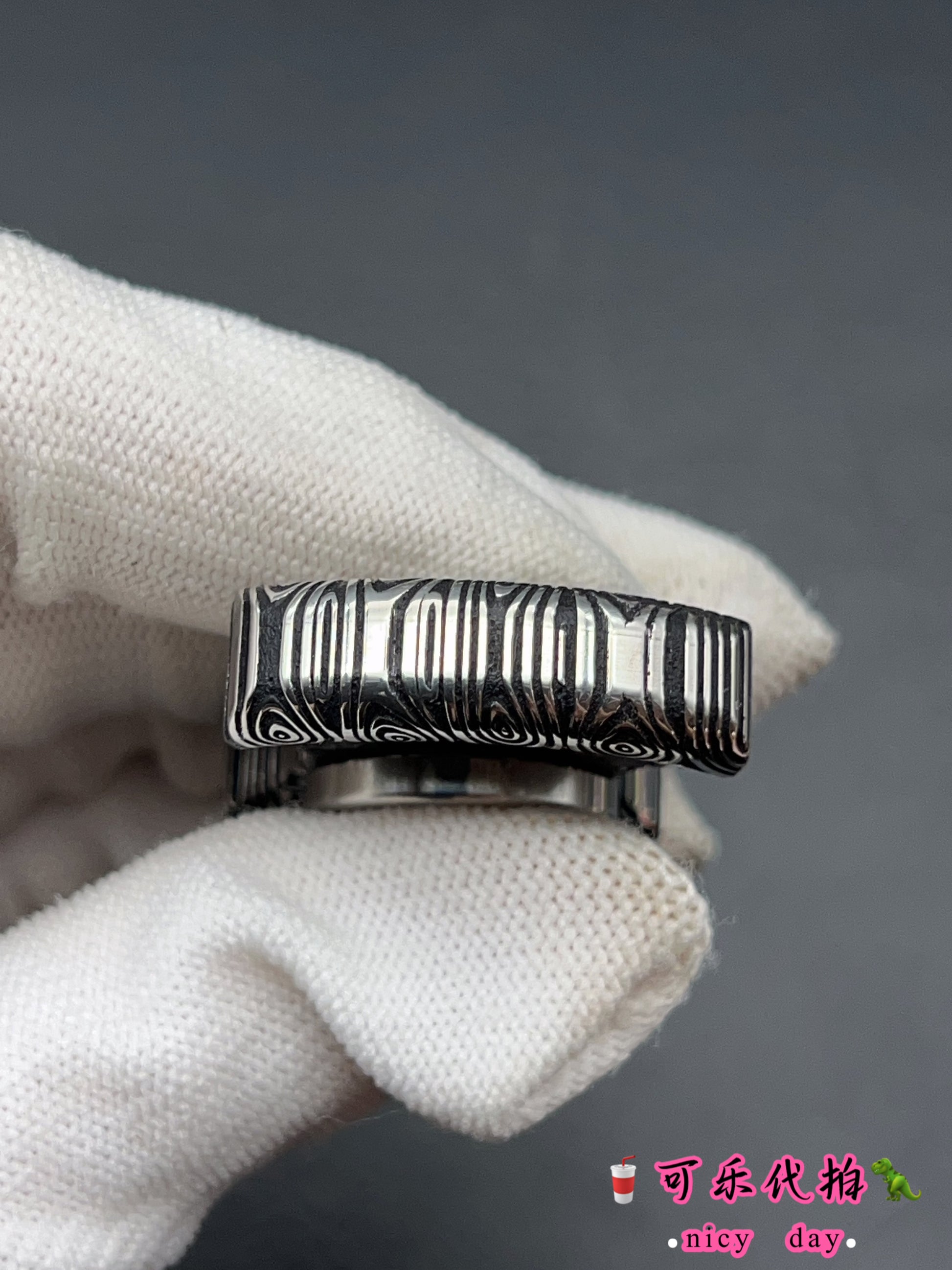 Stubby Damasteel Etched