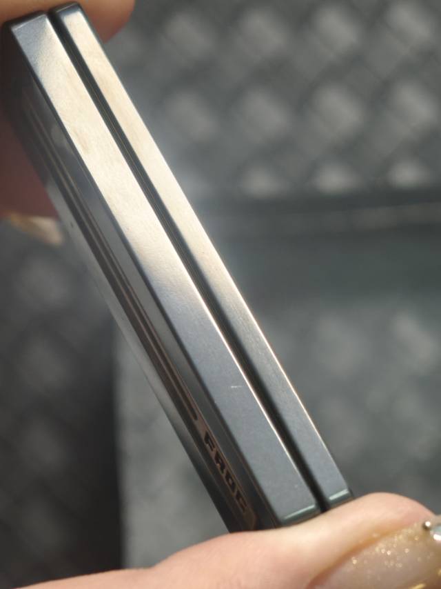Frog Brass Zirconium