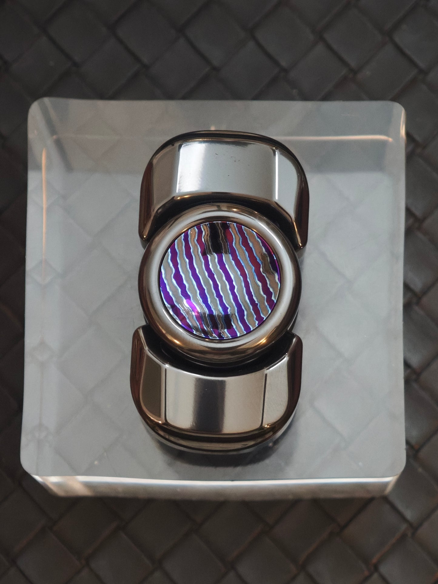 DUAT Spindle Batch II Zirconium Polished