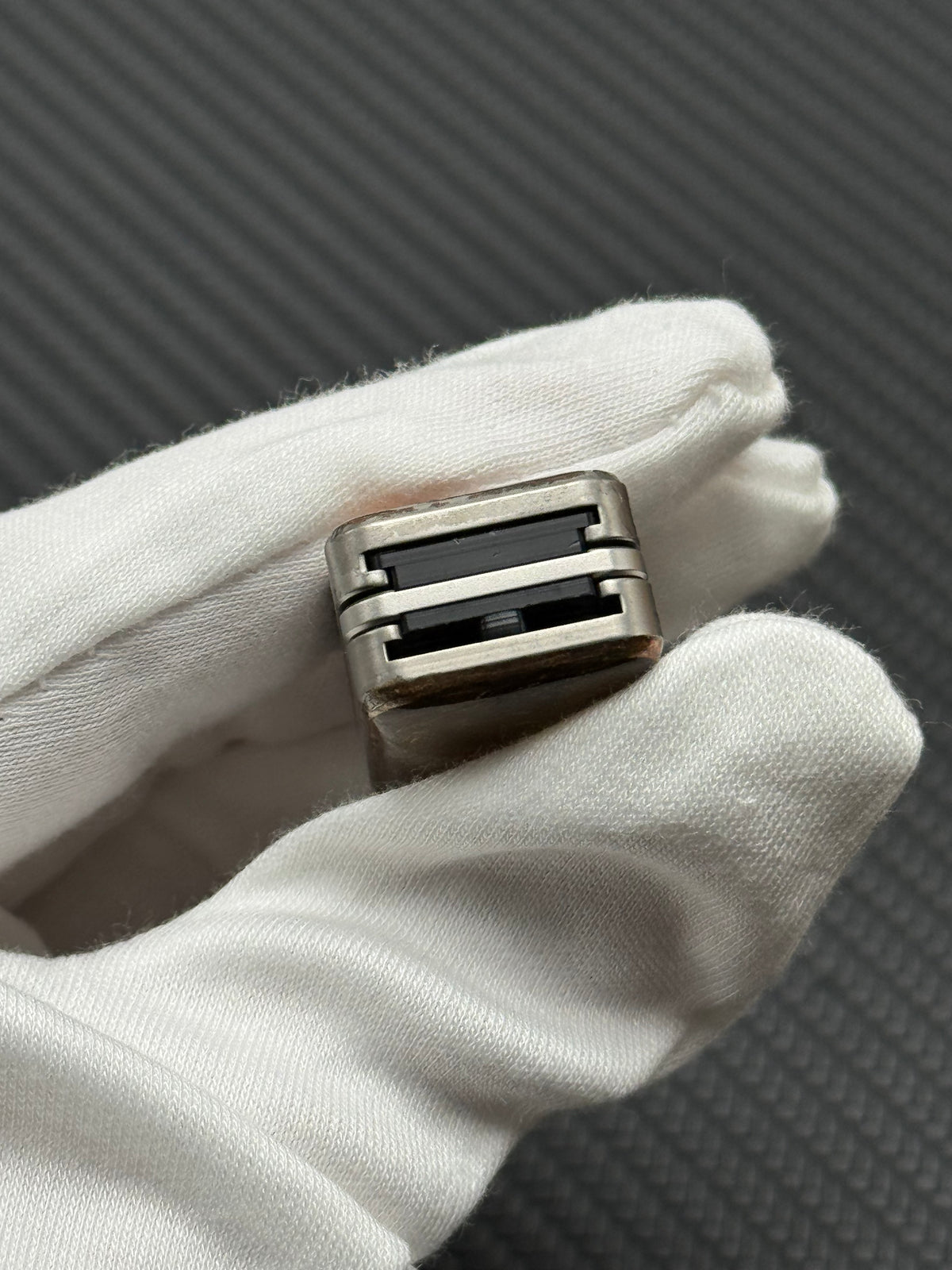 Joyful Titanium Resin-Sealed
