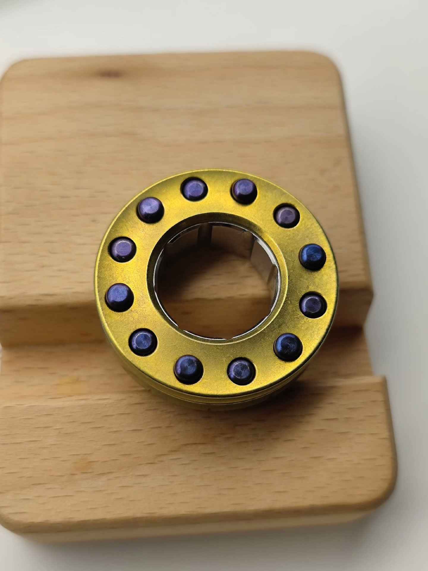 Star Ring Crystallized Titanium