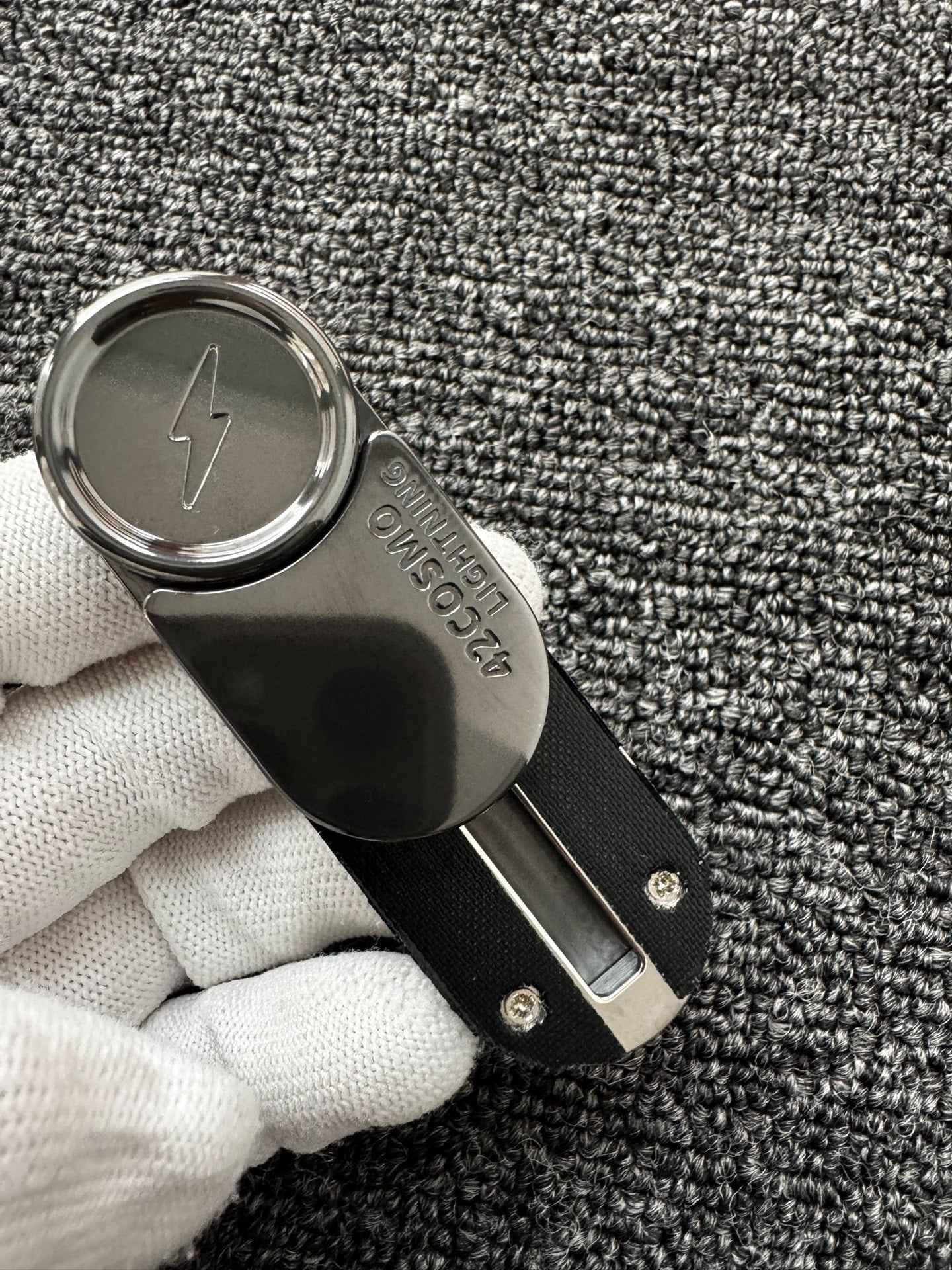 Lightning Mini Zirconium