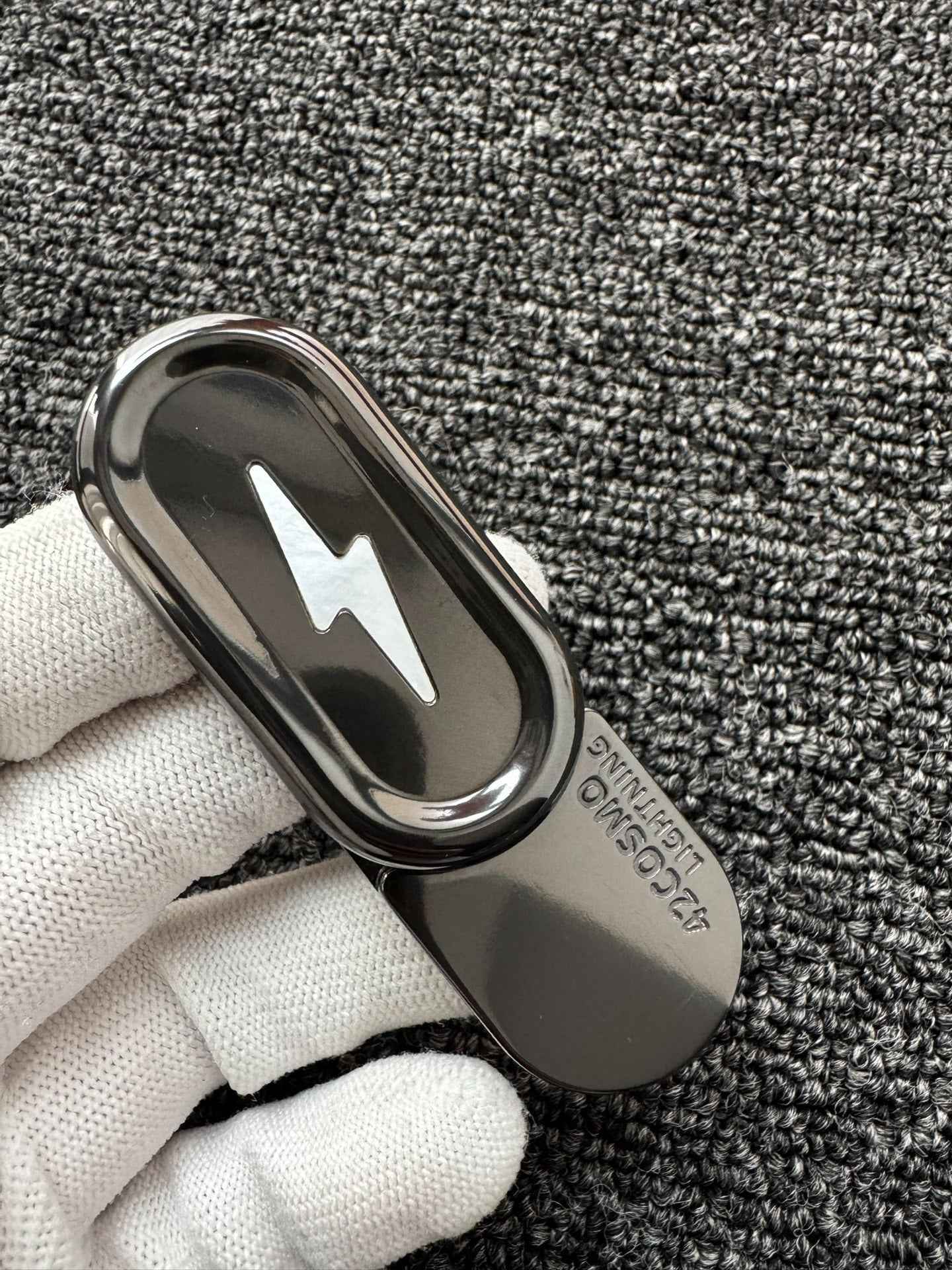 Lightning Mini Zirconium