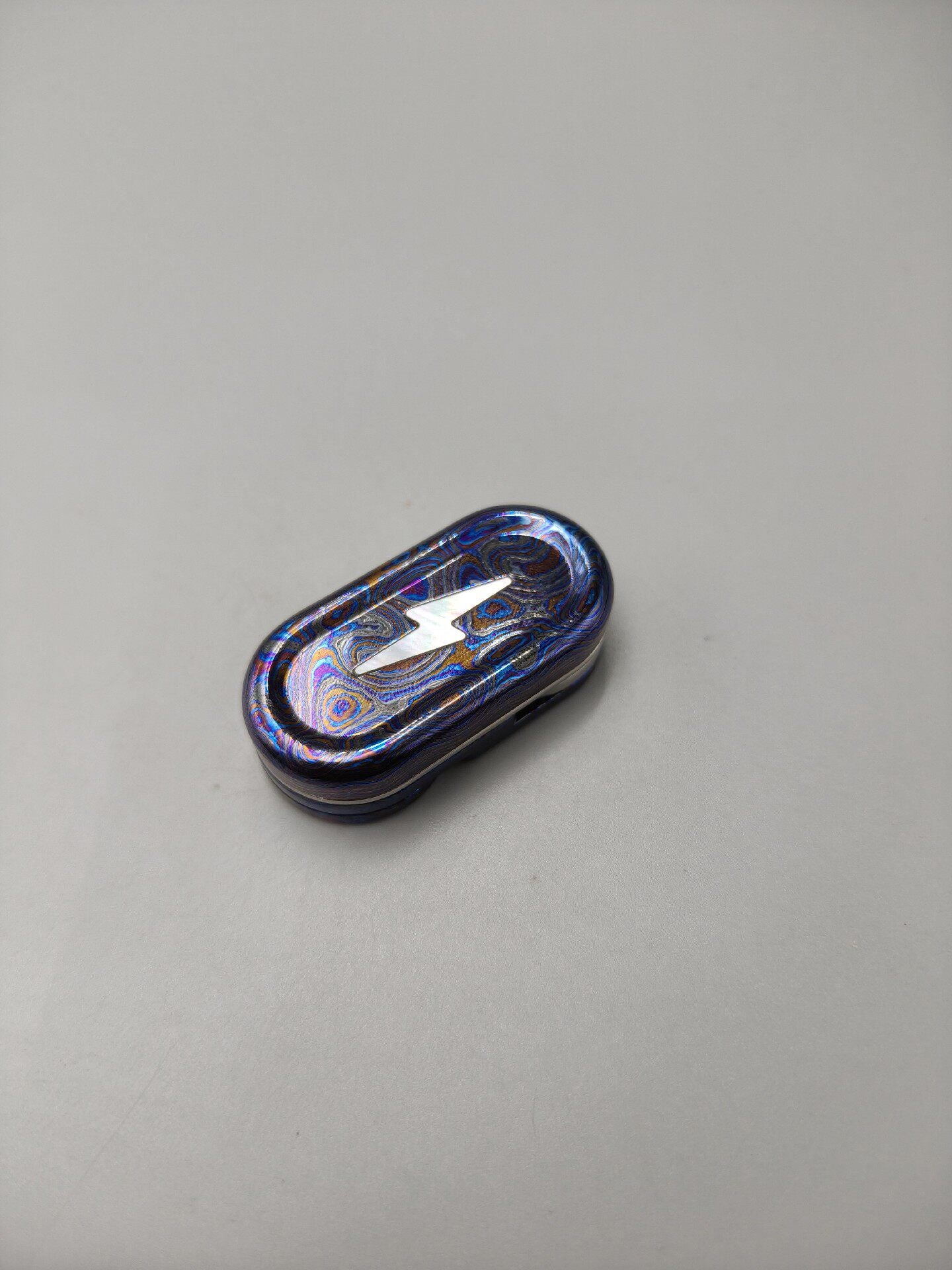 Lightning Mini Zircuti