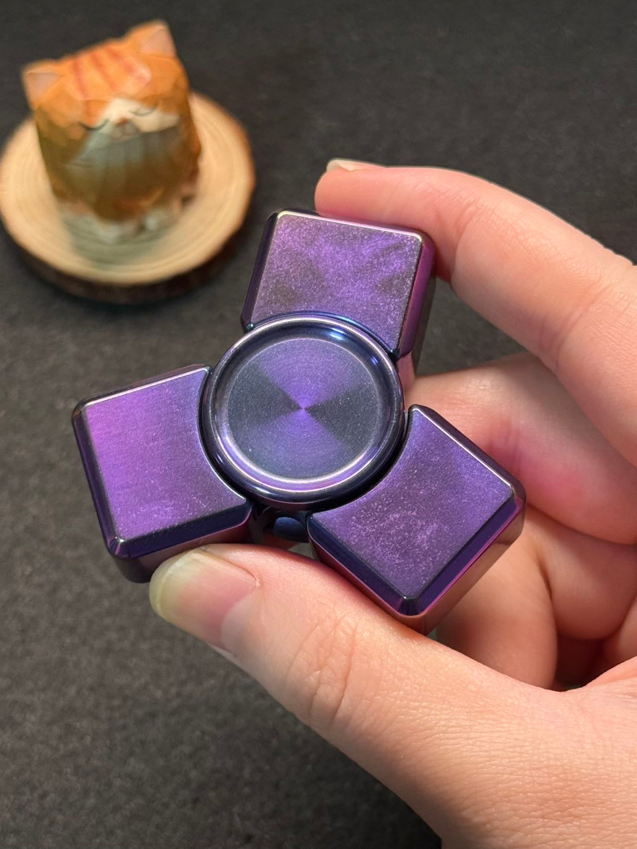 Two-Leaf Impact Tungsten