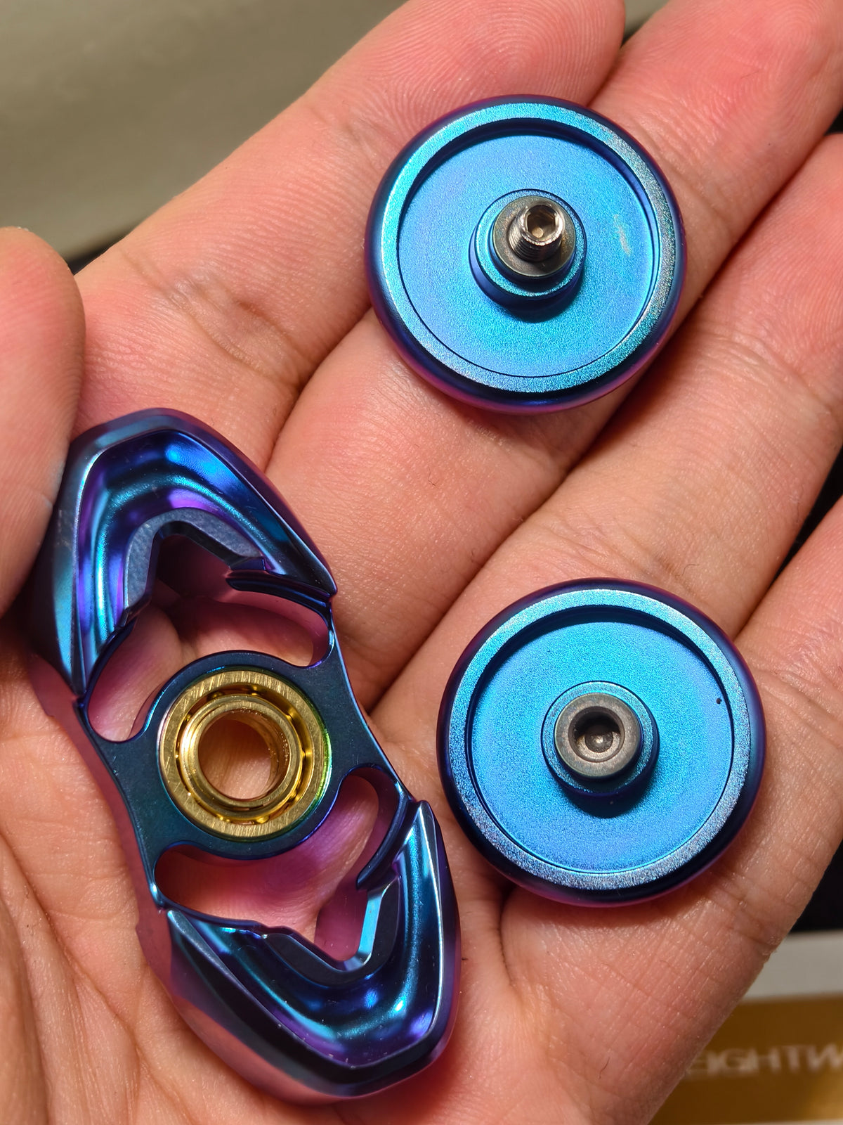 Pan Yixian Zirconium