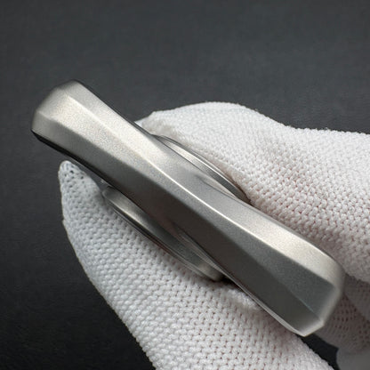 Loop Stratus Stainless Steel