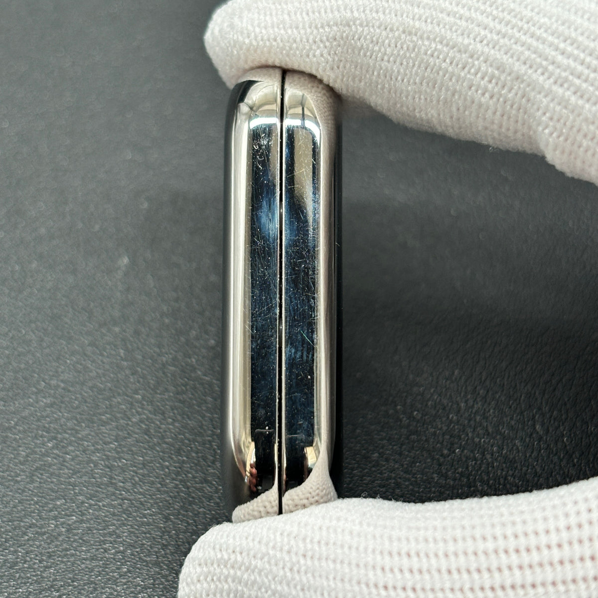 Floating Cloud Titanium Polished
