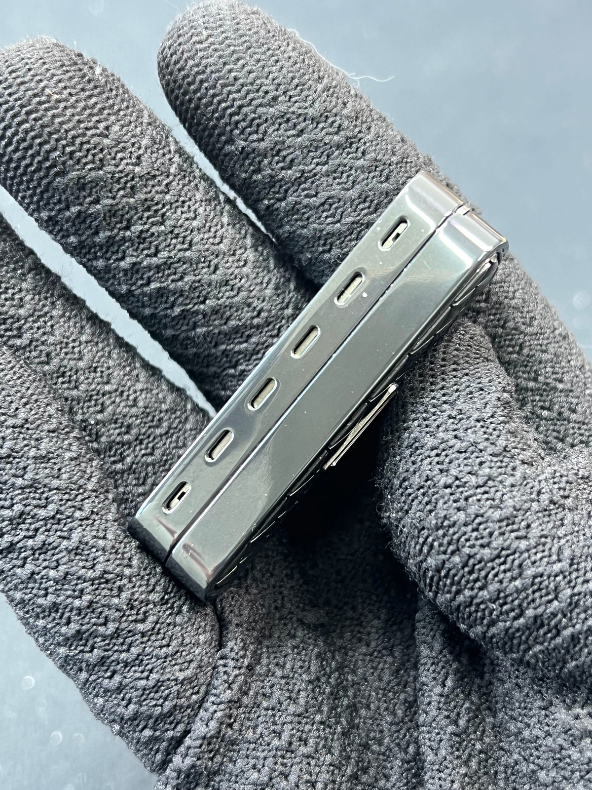 Feng Ling Zirconium Polished