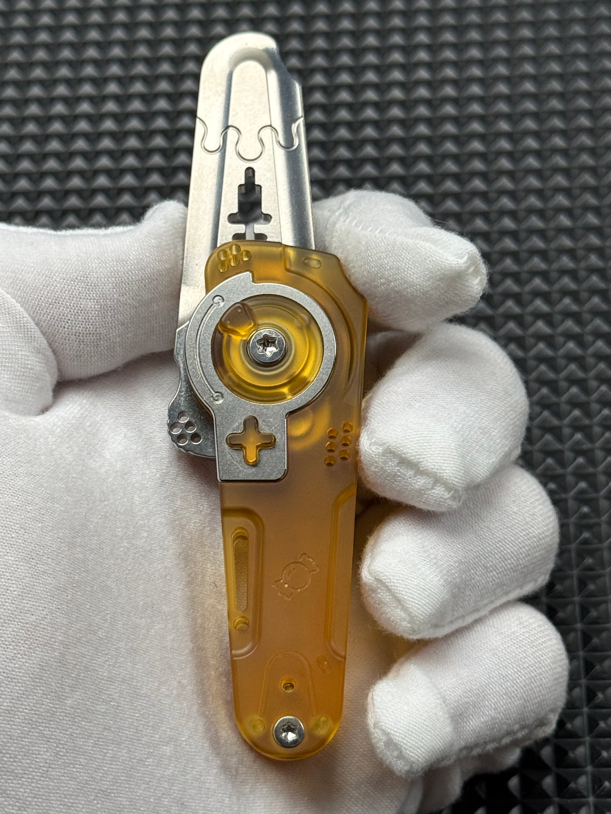 Dimension Slash Pry Bar Titanium