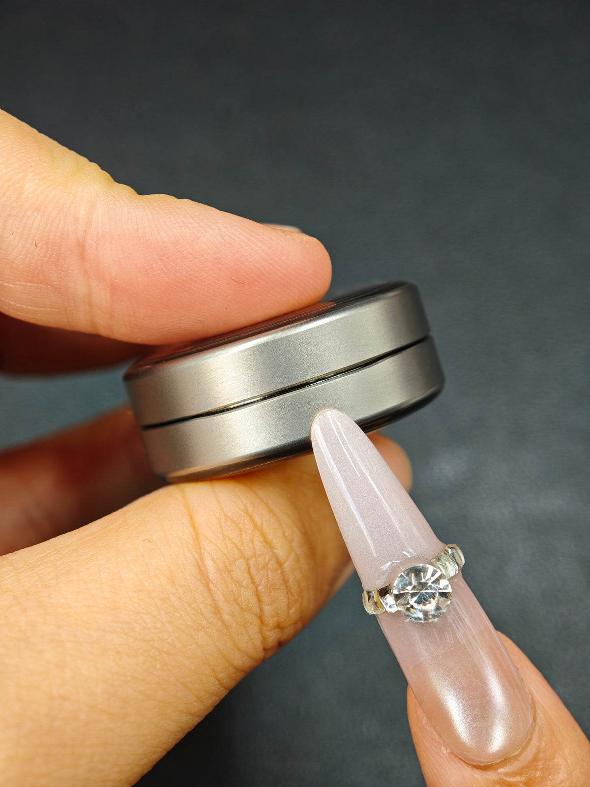 FuYao Titanium Resin-Sealed