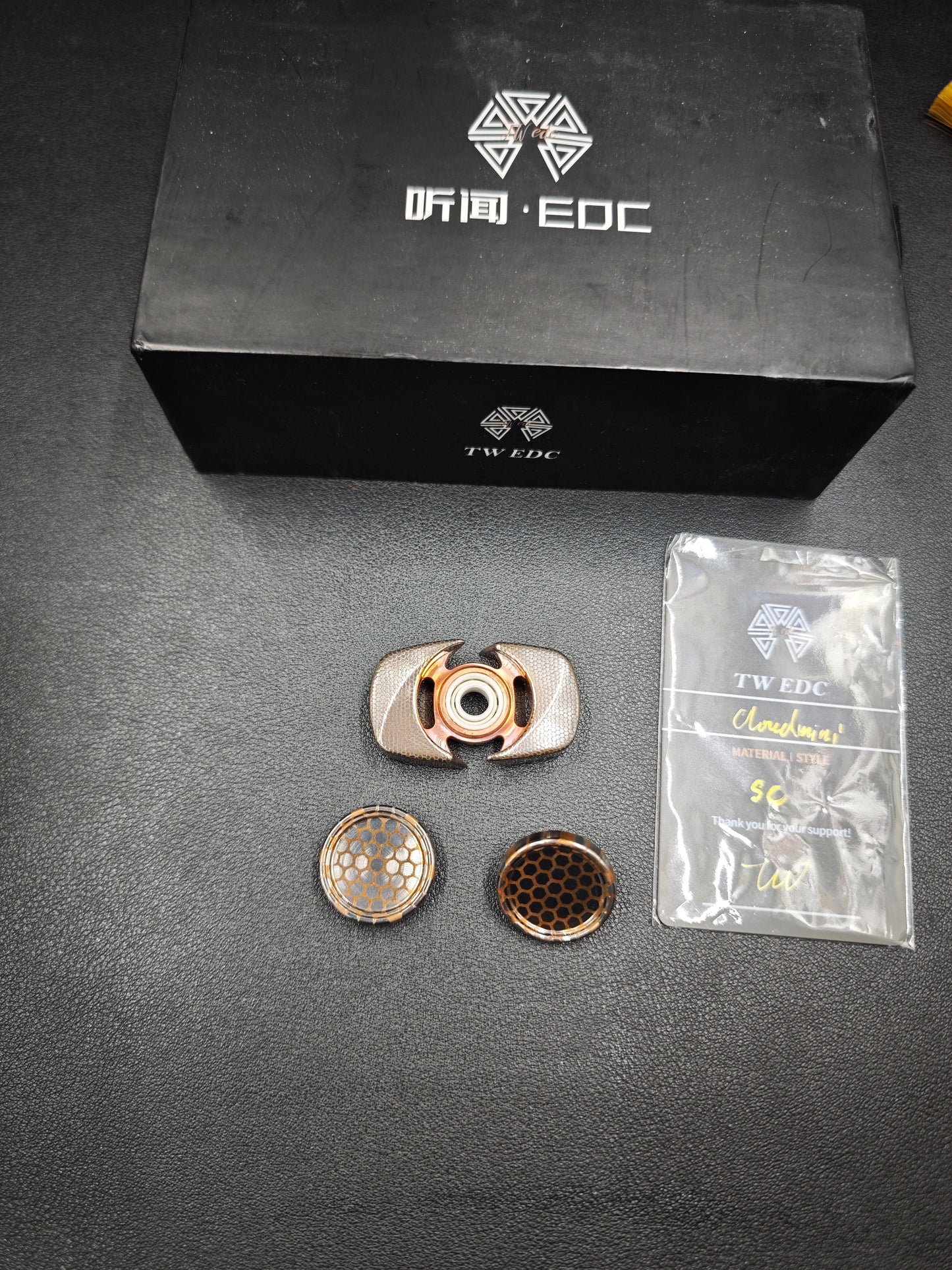 Spinner Superconductor