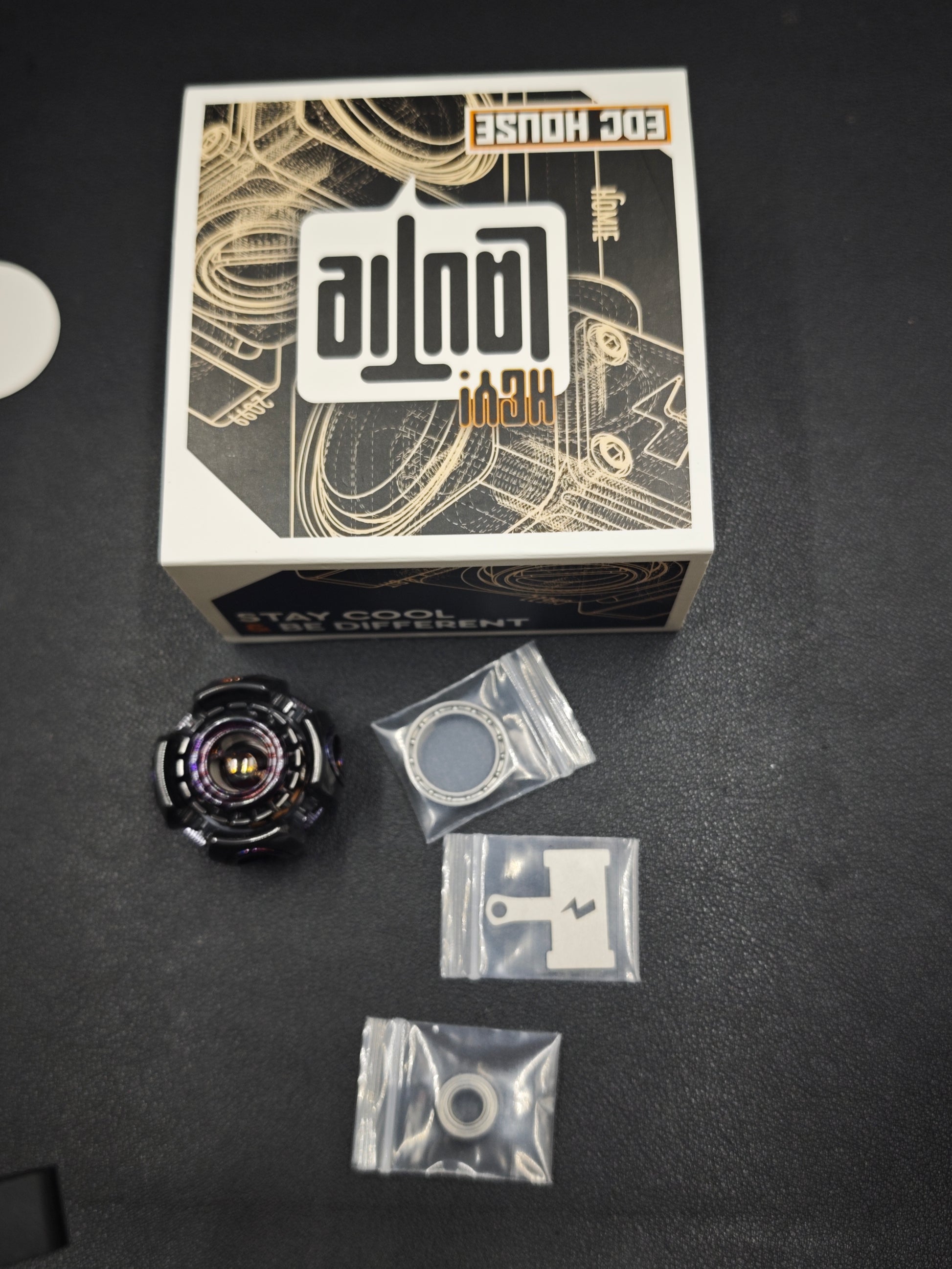 Noiz O Zirconium Zircuti