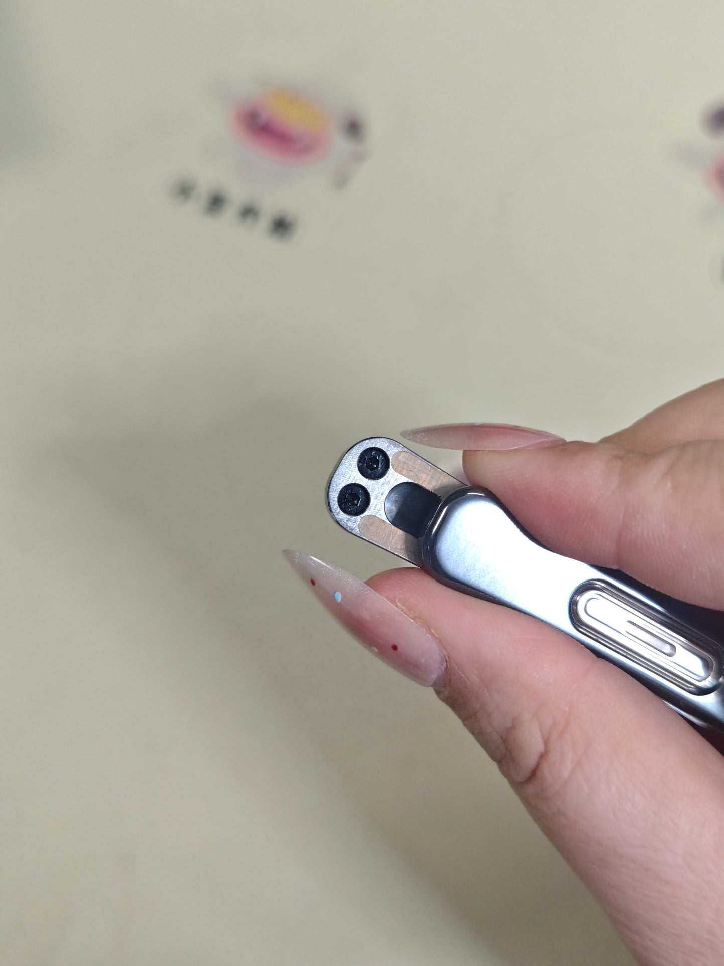 Snake Zirconium