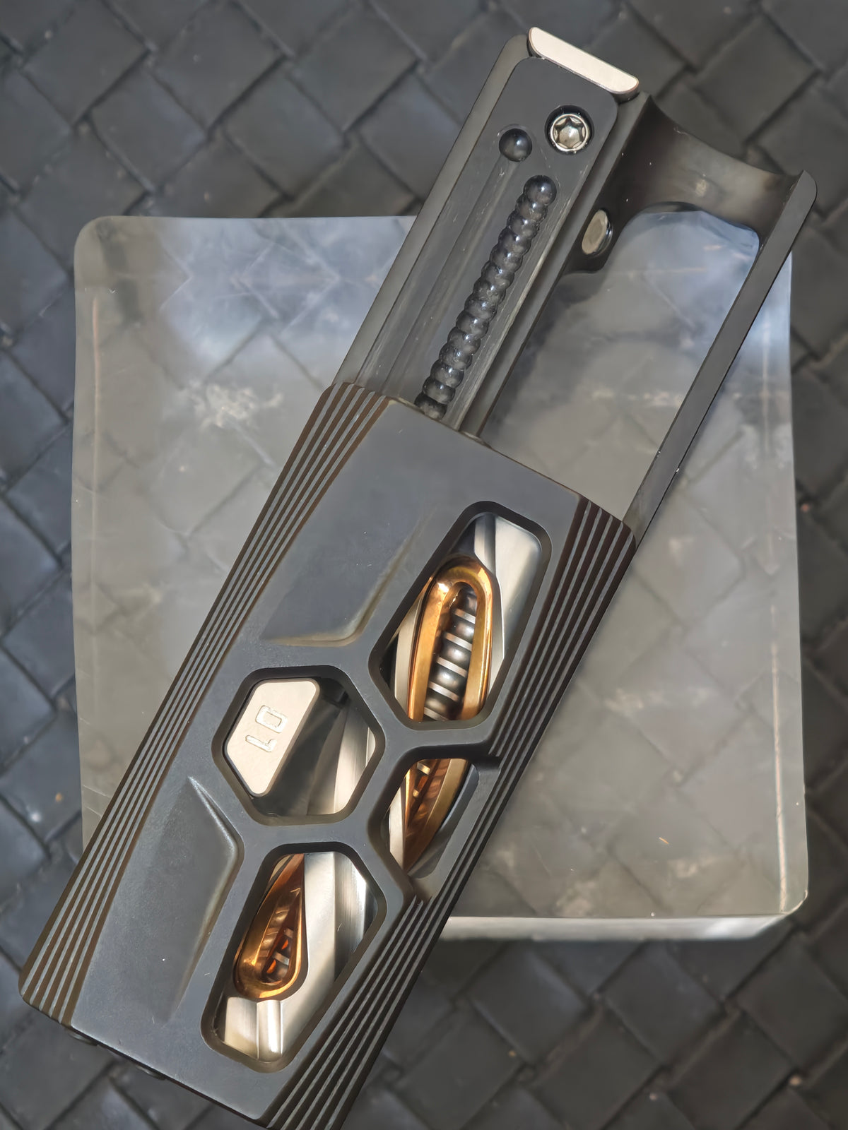 Gene Capsule Titanium