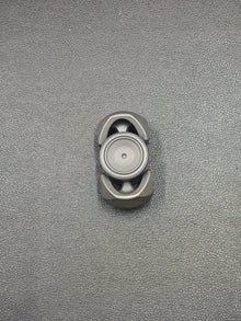 Libra Zirconium