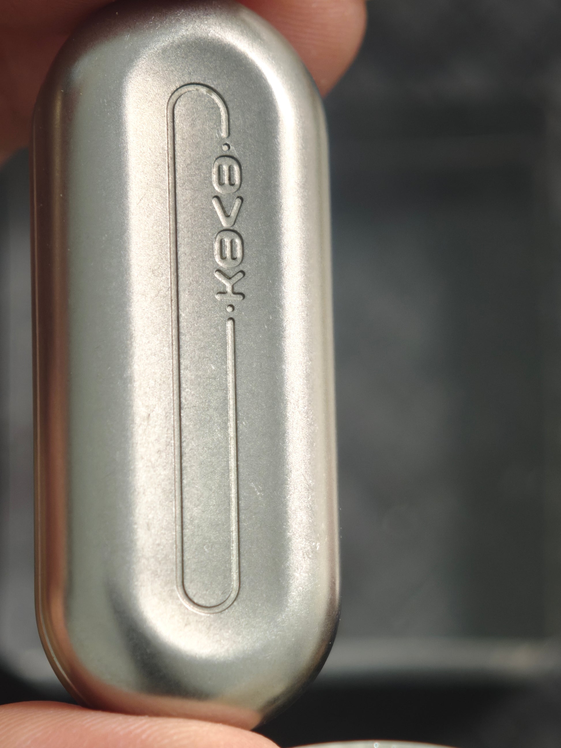 Floating Cloud Stainless Steel Stonewashed