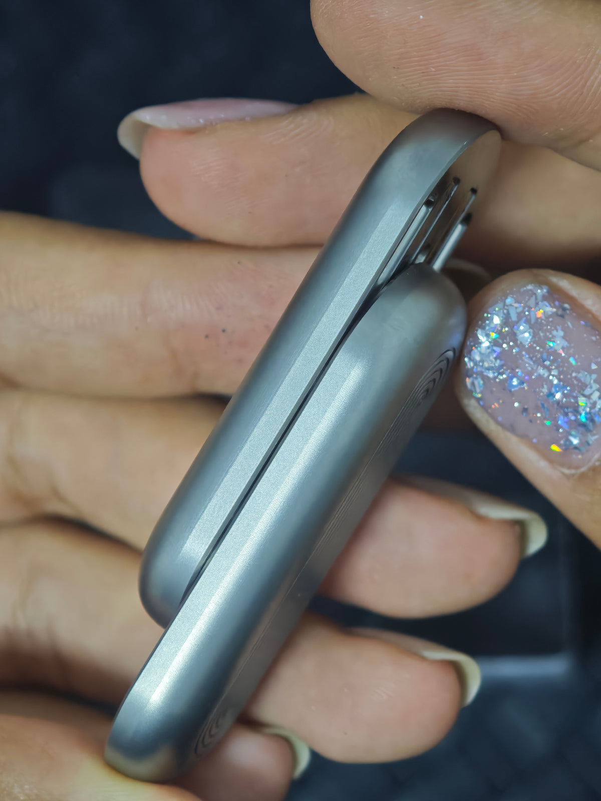 Floating Cloud Titanium