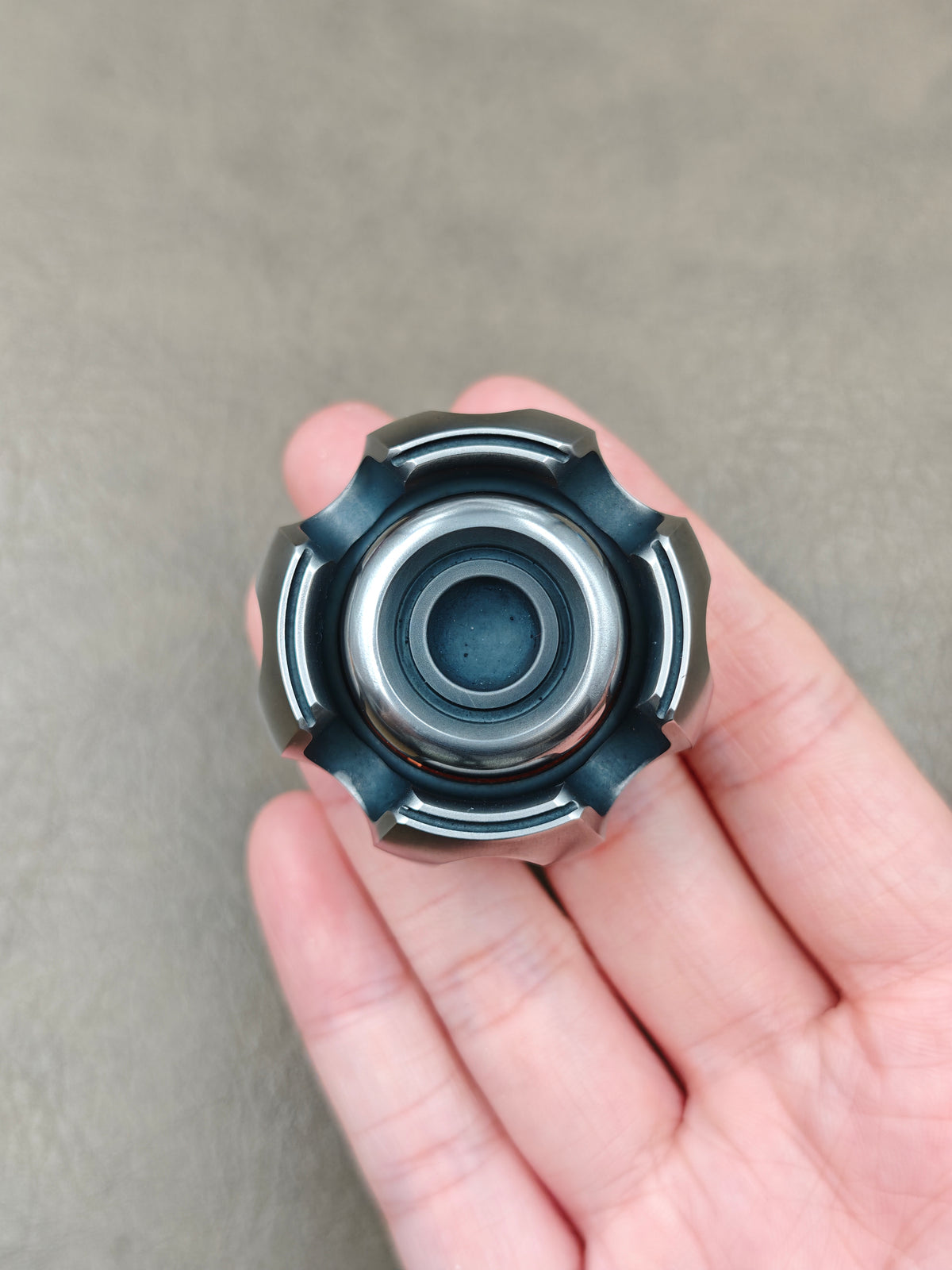 Noiz Stainless Steel