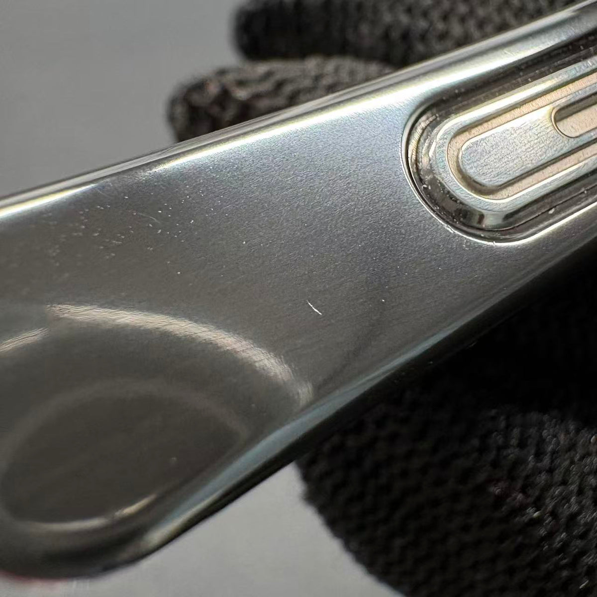 Snake Zirconium