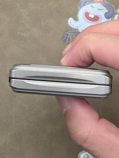 Wormhole Stainless Steel