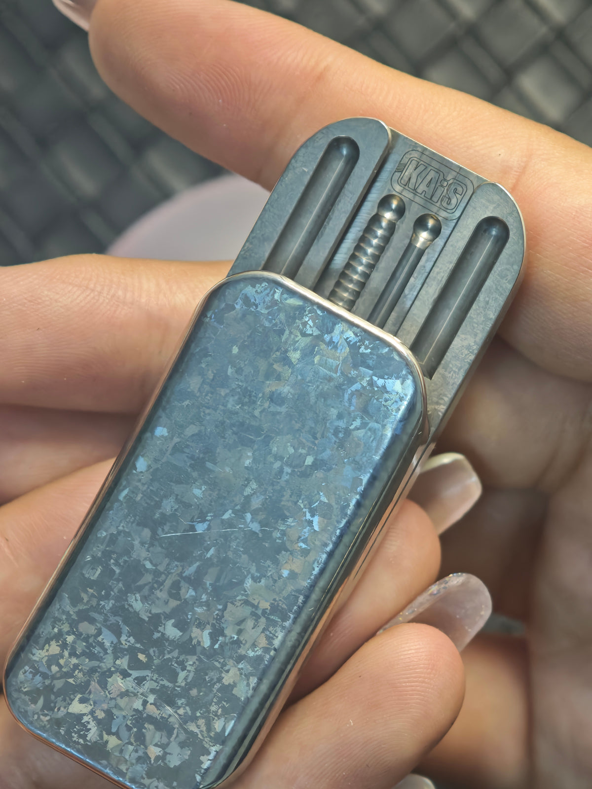 POPO Crystallized Titanium