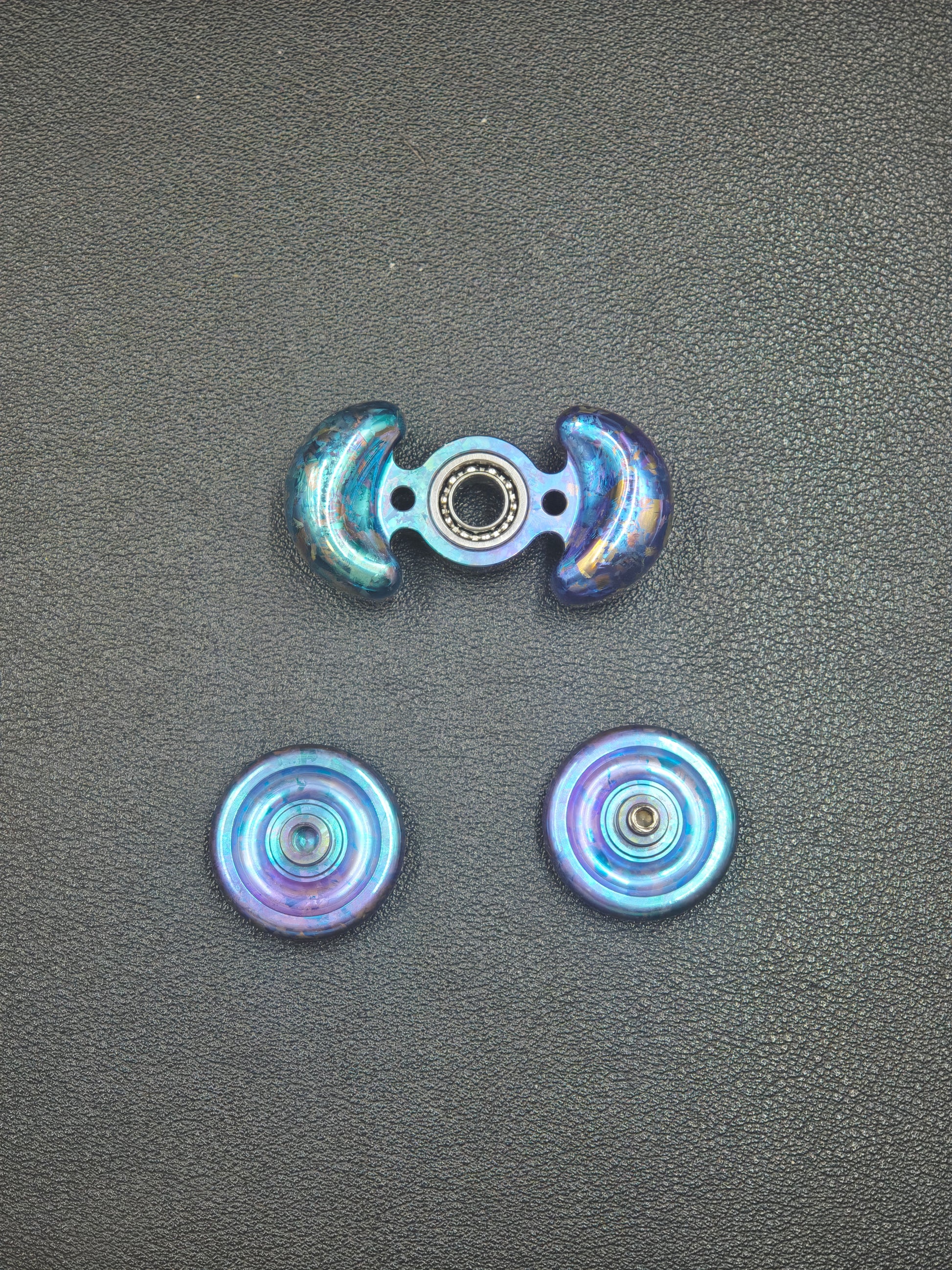 Edan Crystallized Titanium