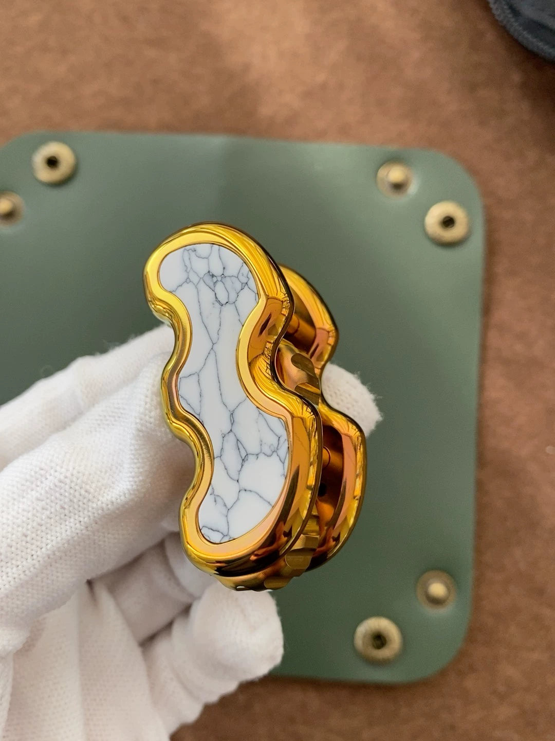 Gallop Zirconium