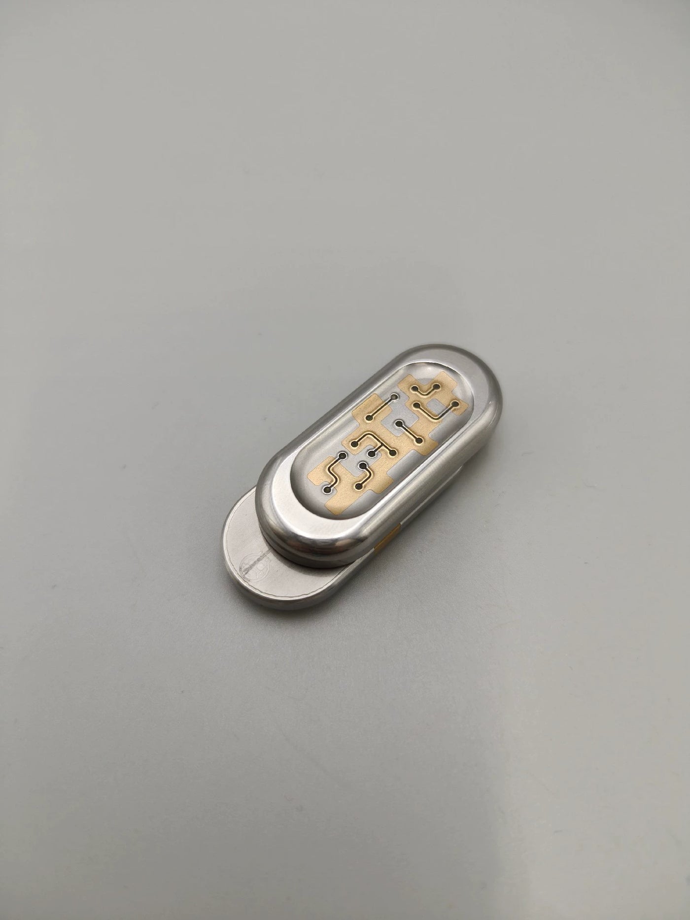Top-B Electrode