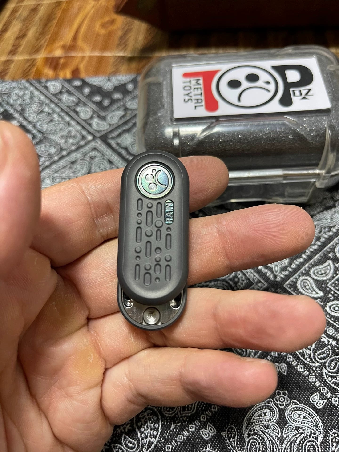 Top-B Rain Zirconium