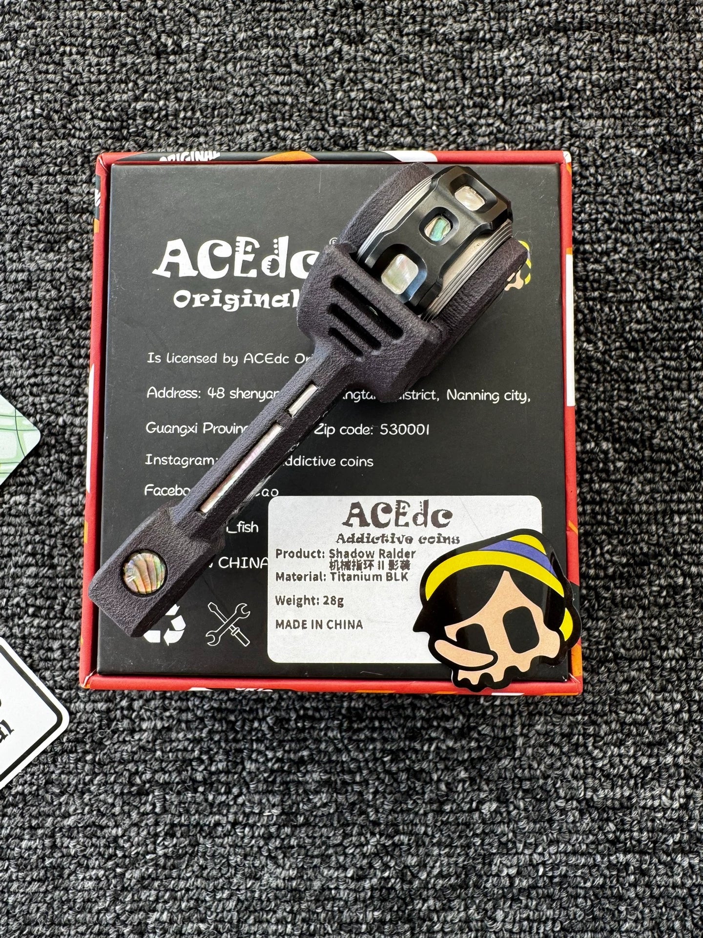 Shadow Raider Titanium