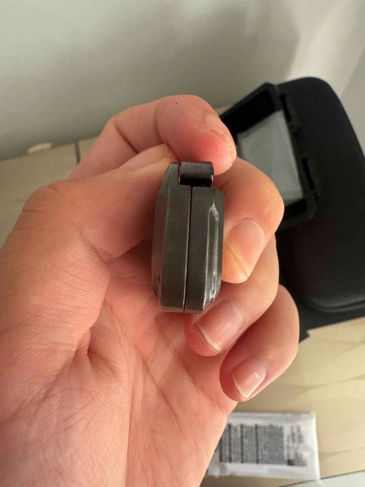 POP Throwing Card Titanium