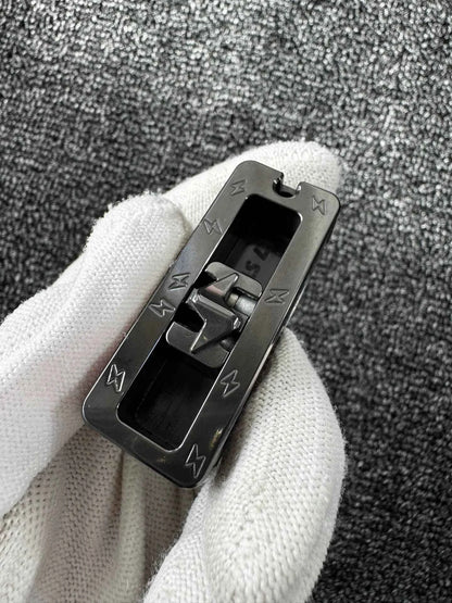 Crunchy Shark Zirconium