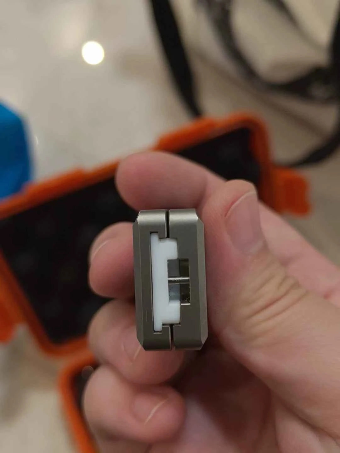 DRIVE Slider Titanium