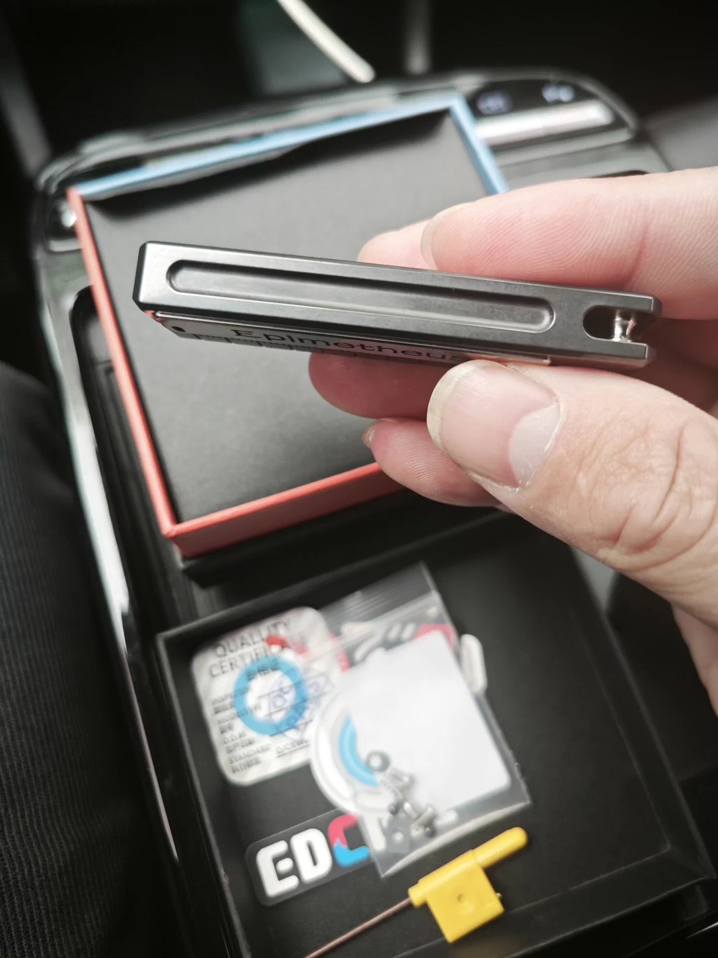 Quirky Ruler Zirconium