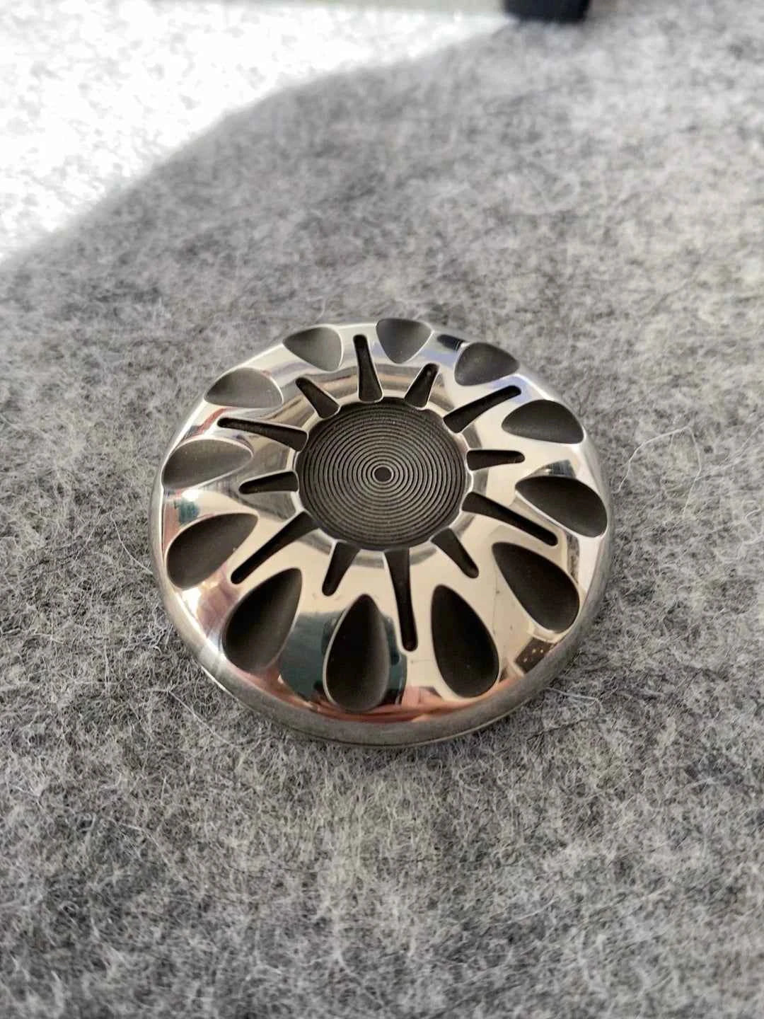 Hertz Stainless Steel