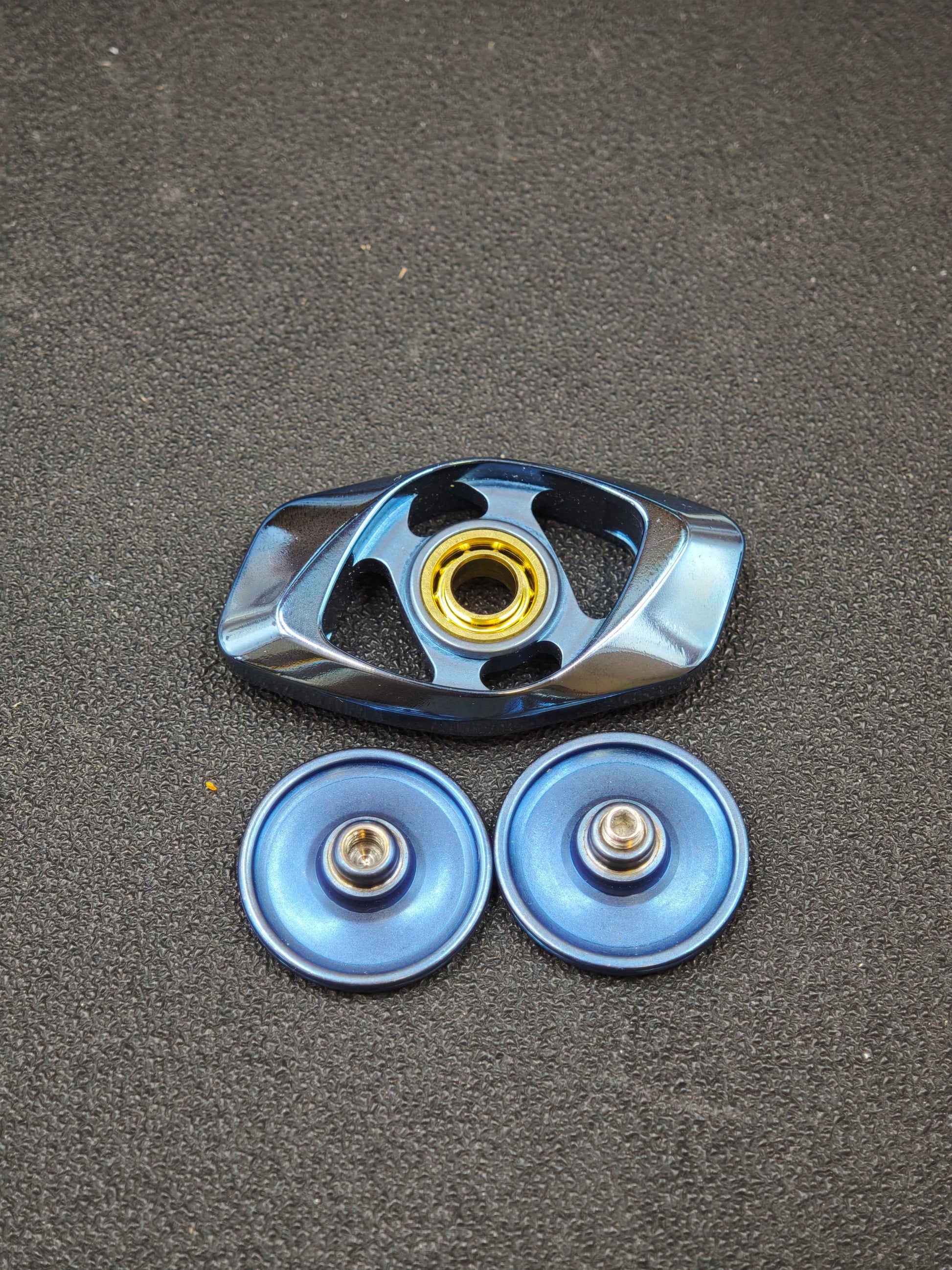 Mirror Eye Zirconium