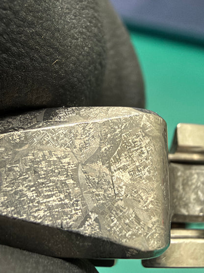 Scorpio Bearing Cap Crystallized Titanium