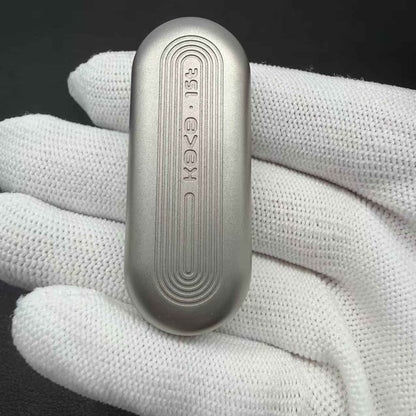 Floating Cloud Titanium