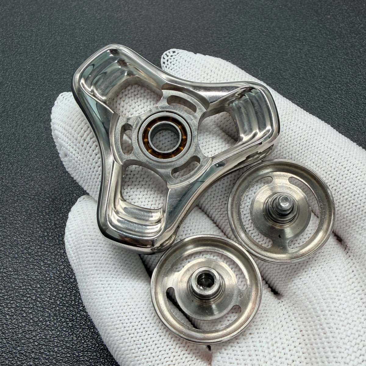 Folding Leaf Mini Titanium Polished