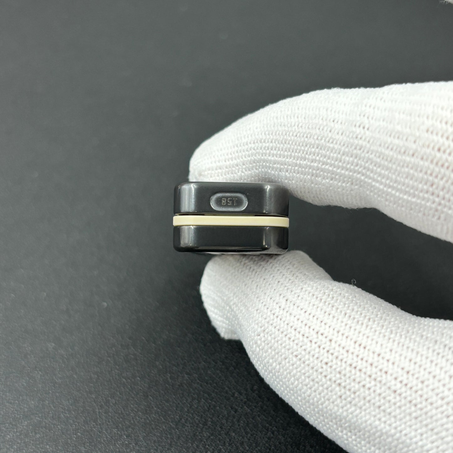 Snake Zirconium