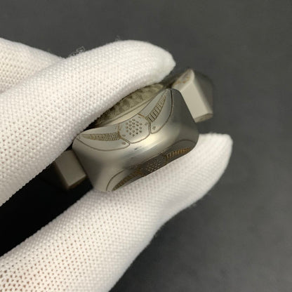 Feather Titanium