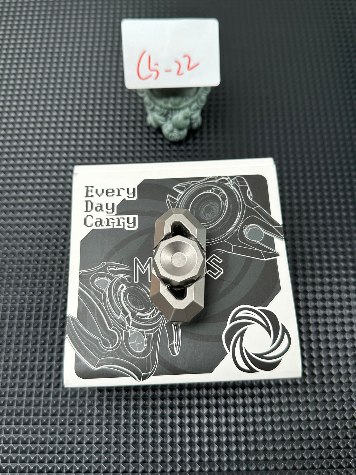 Crystal Twin Leaf Titanium