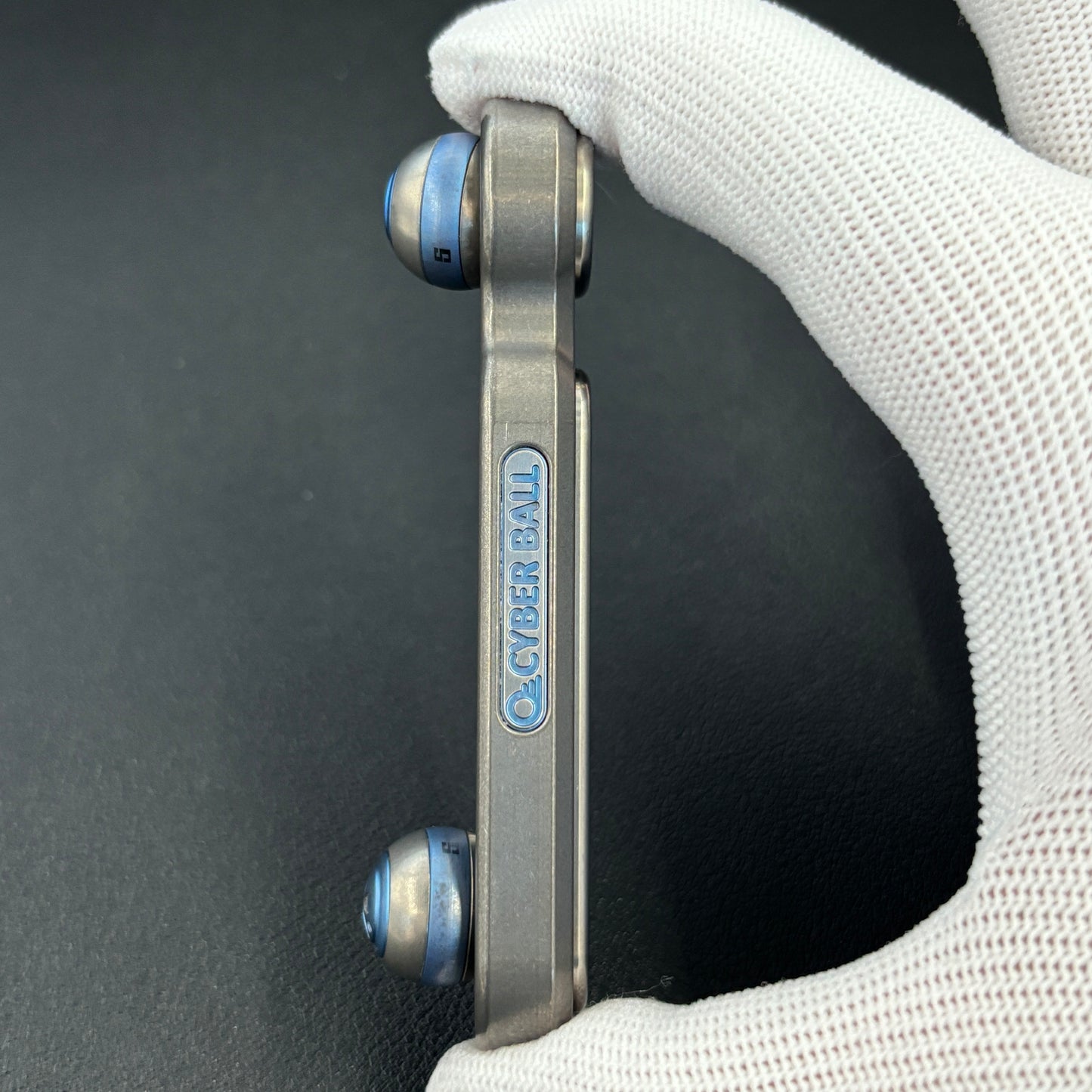 Cyber Ball Titanium