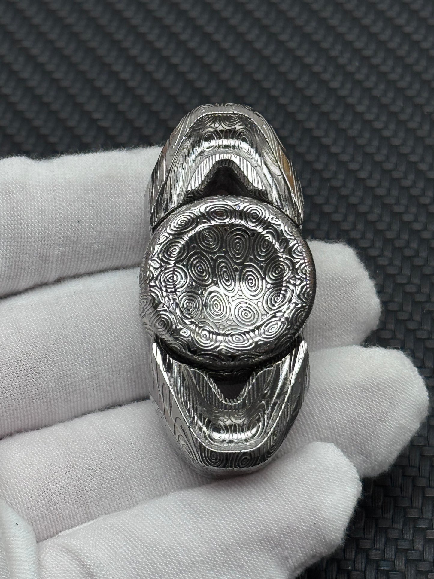 Pan Yixian Stainless Steel