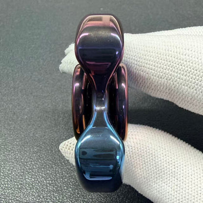 Three-Leaf Horizon Zirconium Oil Slick