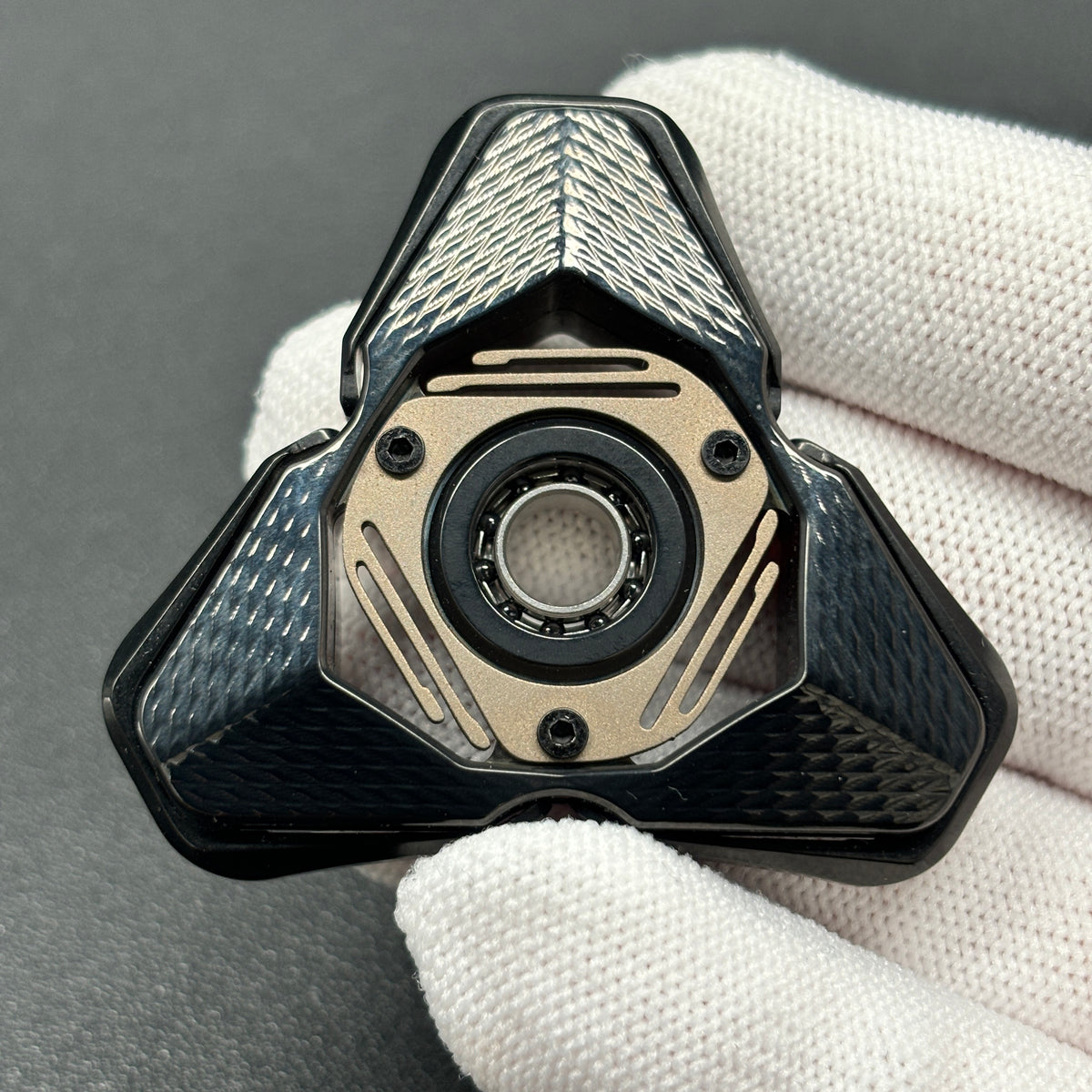 Qs Titanium Engraved